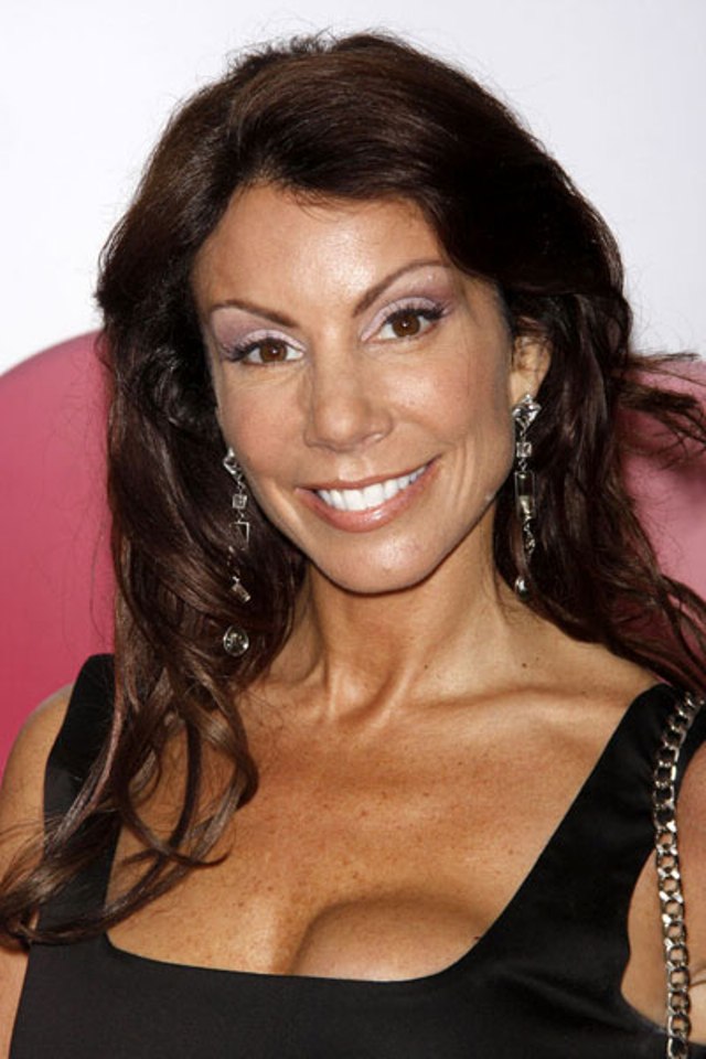 Danielle Staub Sextape: Δυνατός γαμιάς ξεπατώνει την Αμερικανίδα ηθοποιό Danielle Staub γνωστή από τη τηλεοπτική σειρά "The Real Housewives of New Jersey"