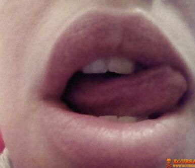 Κατερίνα 28, τραβάει καυτές SeLfies, αποκλειστικά για τους καυλιάρηδες του Κουρσάρου!