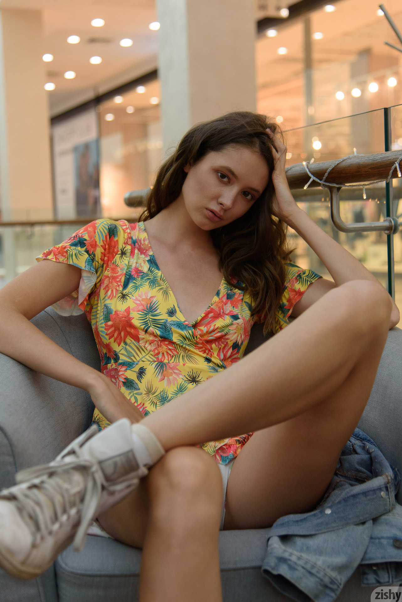 Disha Yudina My Roommate Can Model Zishy (24)