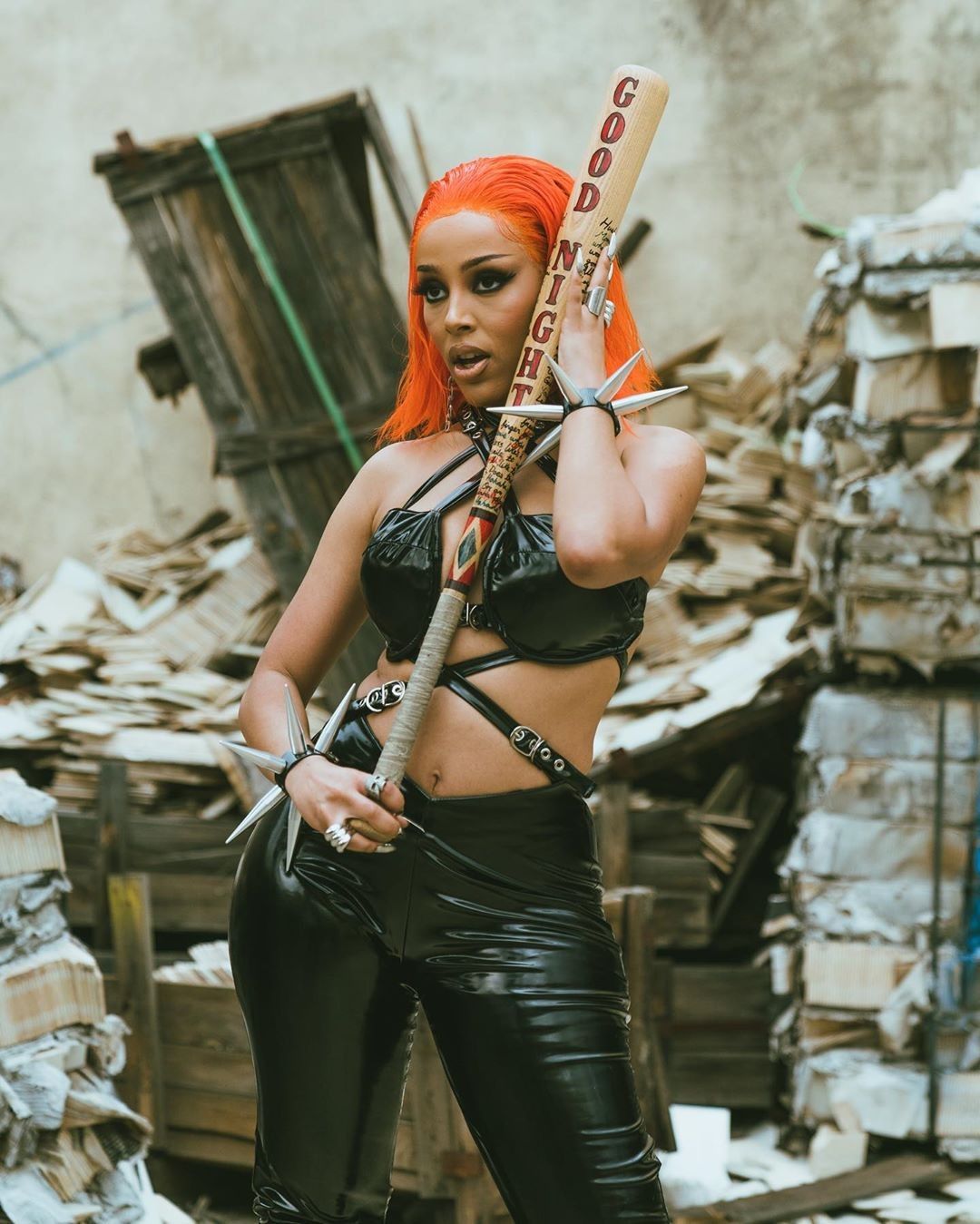 Η Αμερικανίδα Ράπερ Doja Cat Γυμνή & Sexy σε φώτος και βίντεο.