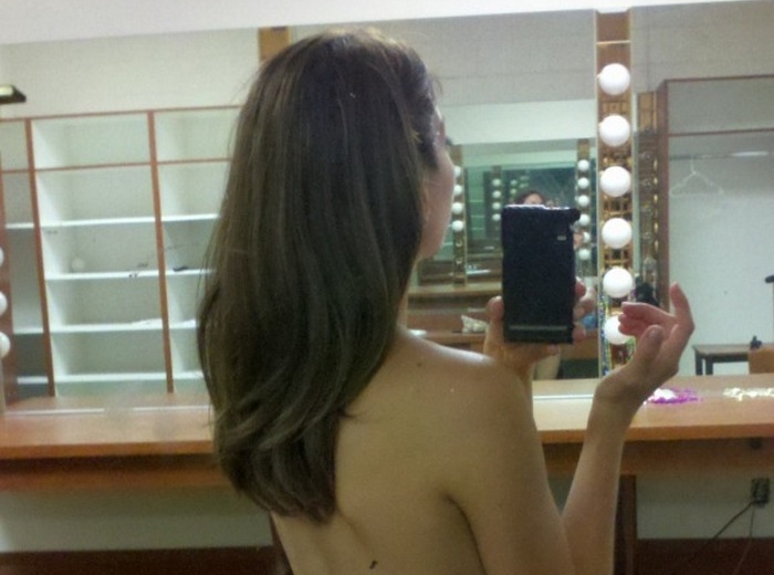 Καυτό μωρό τραβάει Selfies, με και χωρίς εσώρουχα Koursaros.net 0026
