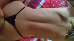 Όταν η γυναίκα μου στήνεται στα 4…