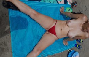 Ελληνίδα MiLf, τόλμησε Τόπλες (Topless) αυτό το Καλοκαίρι…