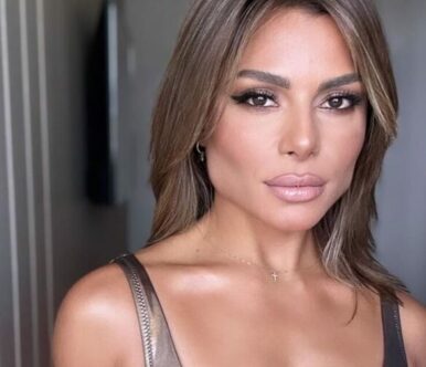 Ελευθερία Ελευθερίου- Δείτε το καυτό σταυροπόδι της…