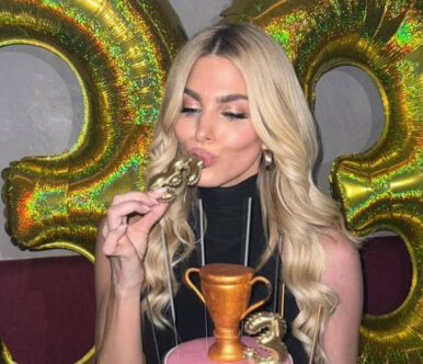 Επικό βίντεο κυκλοφόρησε με τη Βάλια Χατζηθεοδώρου